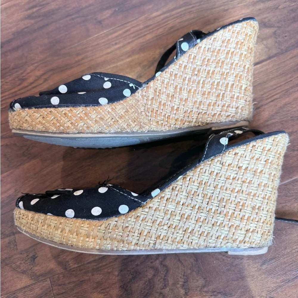 Xhilaration Black Sandals with White Dots